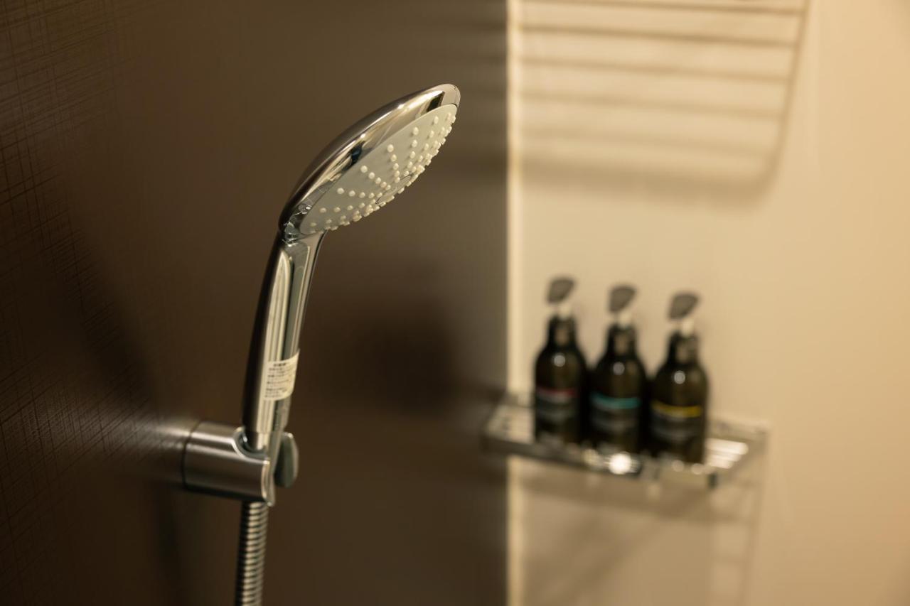 Omo Kansai Airport By Hoshino Resorts 이즈미-사노 외부 사진 A shower head