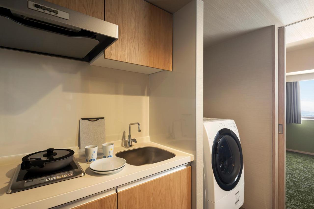 Omo Kansai Airport By Hoshino Resorts 이즈미-사노 외부 사진 A typical kitchenette